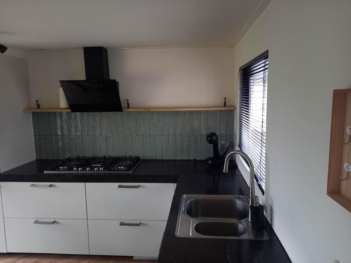 Vakantiechalet Tip 30 Op Vakantiepark De Heische Tip Зеландия Экстерьер фото